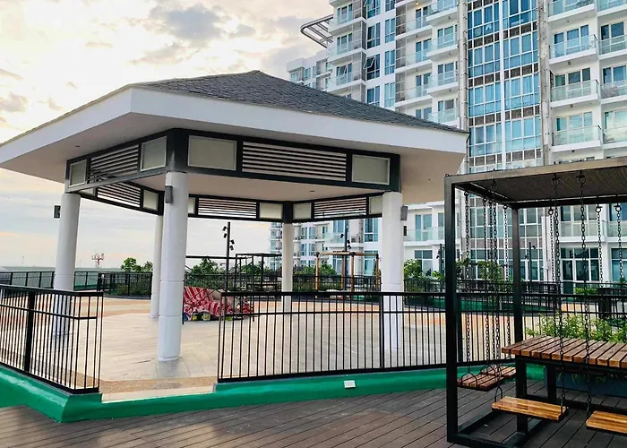 Mactan Newtown Family With Balcony * Punta Engaño