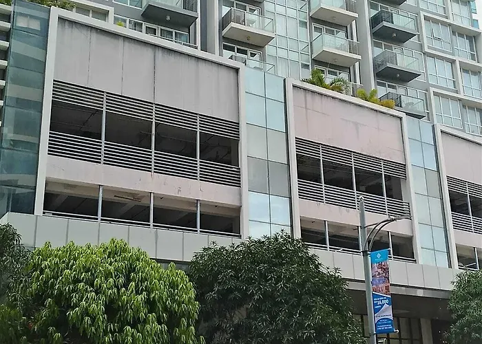 Mactan Newtown Family With Balcony *